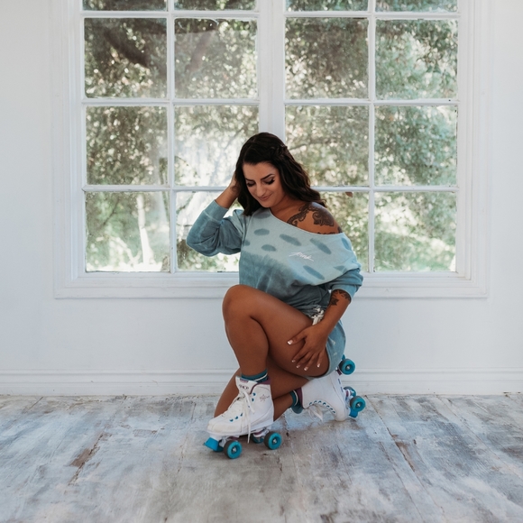 Meet your Posher, Larisa - Picture 1 of 4